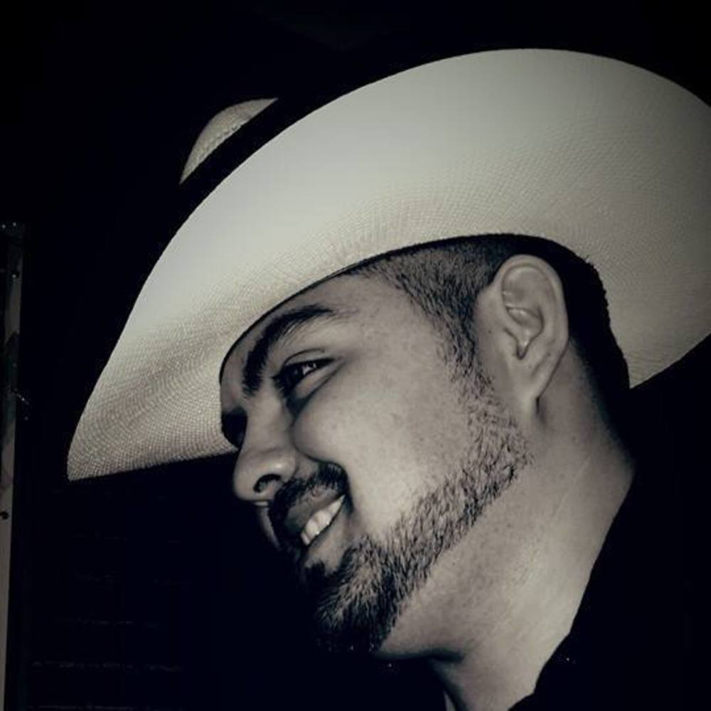 Meet your Posher, Christian